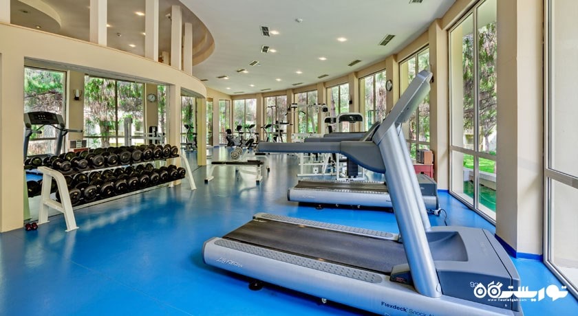 سالن بدنسازی هتل آمارا کلاب مارین